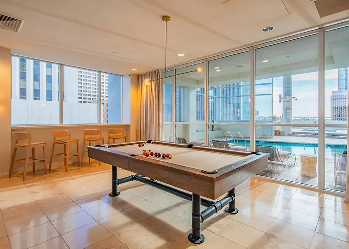 Relaxing Near Asu Pool Gym Wd Parking Apartment Phoenix